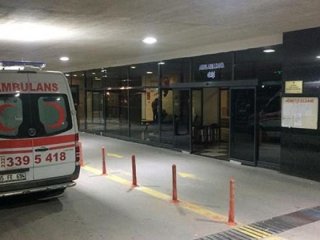 İzmir'de köprüden düşen kişi ağır yaralandı
