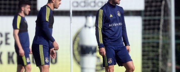 F.Bahçe'de Beşiktaş mesaisi sürüyor