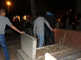 Mezarlıktaki 'gizemli kız' bulundu