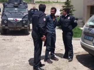 Cinayet zanlısı öyle bir yerde yakalandı ki...