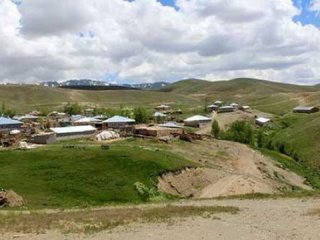 Bütün mahalle uyumuyor