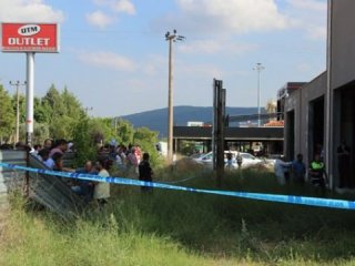Alışveriş merkezinin bodrumunda ceset bulundu!