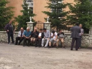 1 oyu kim verdi!