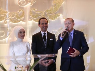Cumhurbaşkanı Erdoğan nikah şahidi oldu
