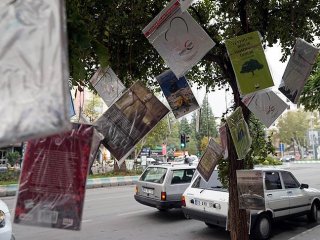 Kahramanmaraş'ta ağaçlar 'kitap açtı'