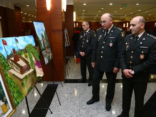 Bakü'de 'Kafkas İslam Ordusu' sergisi açıldı