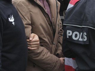 Sağlık Bakanlığı'nda FETÖ operasyonu