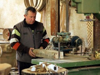 Müdürlüğünü yaptığı fabrikanın patronu oldu