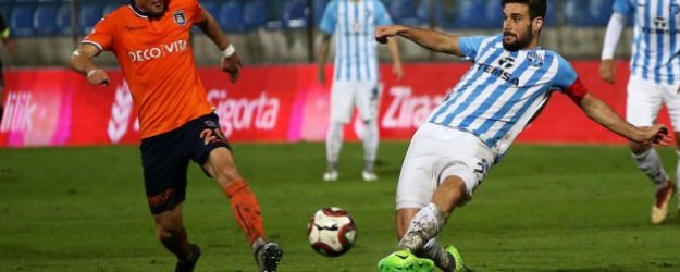 Başakşehir'in olaylı kupa maçı! 2 kırmızı 2 gol!