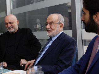 Karamollaoğlu, Hikmet Karaman'la bir araya geldi