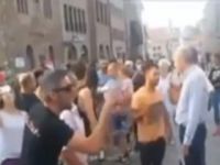 İsrail'e Destek Yürüyüşünü Tek Başına Dağıttı