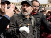 Ermenistan muhalif lideri sokaklara indi