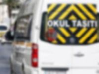 Okul servisinde iğrenç olay!