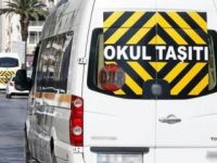 Okul servisinde iğrenç olay!