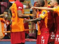 Galatasaray evinde Onyekuru ile güldü!