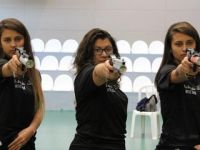 İşitme engelli atıcılar olimpiyatlara hazırlanıyor