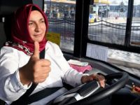'Git, evinde bulaşık yıka' diyenlere inat otobüs şoförü oldu