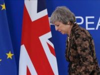İngiliz parlamentosu May’in Brexit anlaşmasını reddetti
