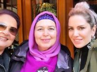 Anneleriyle yemek yedi
