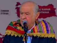 Bahçeli'den ilk mitinginde flaş çağrı