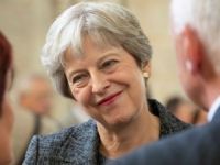 Theresa May süre istedi