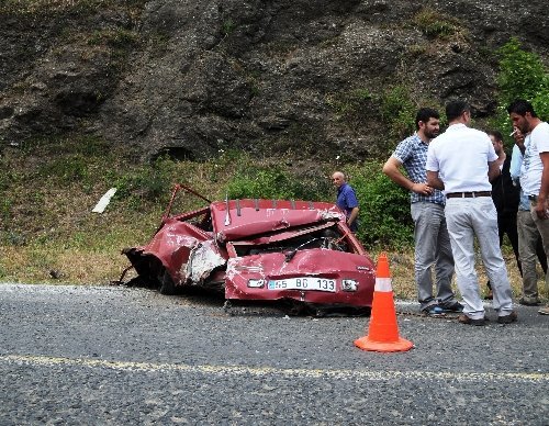 175 Metrelik Uçurumdan Düşerek Öldü