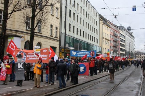 2013 Münih Güvenlik Zirvesi Protesto Edildi