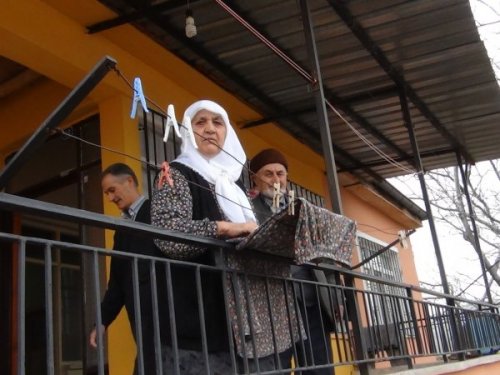 81 Yaşında Emekli Oldu