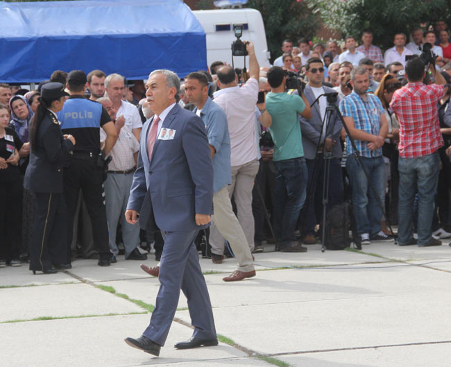 adana-valisi.jpg
