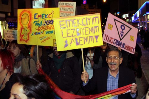 Adana’da Kadınlar ‘Şiddet Ve Tacize’ Karşı Yürüdü