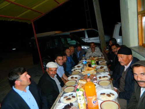 Ak Parti Posof İlçe Teşkilatından İftar Yemeği