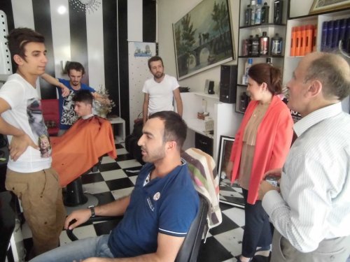 AK Parti'li Yüksel, Esnafları Ziyaret Etti