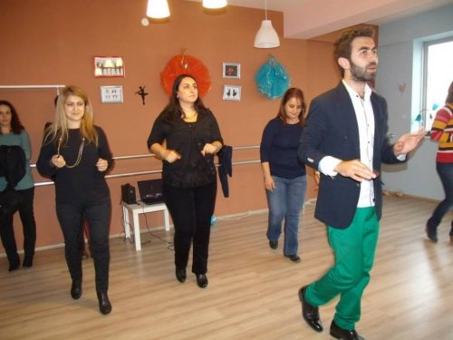 Akçakoca'da Eylül Sanat Merkezi Açıldı