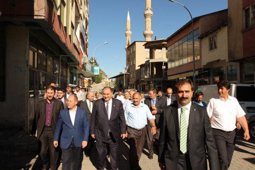 Akdağ İlçe Ziyaretlerini Sürdürüyor