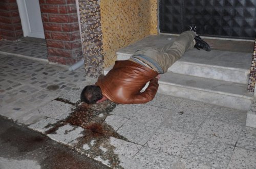 Alkol Komasına Giren Kişi Hastaneye Kaldırıldı