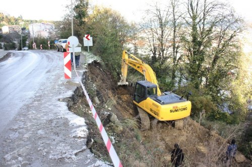 Amasra Tüneli Bağlantı Yolu Çalışmaları Durduruldu