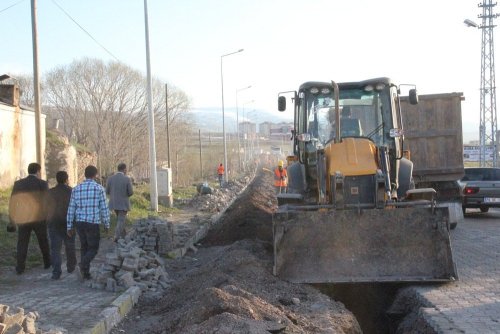 Ardahan’da Doğalgaz Hattı Çalışmaları Başladı