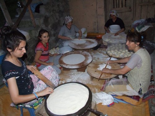 Artvinli Kadınlar Ramazana Hazırlanıyor!