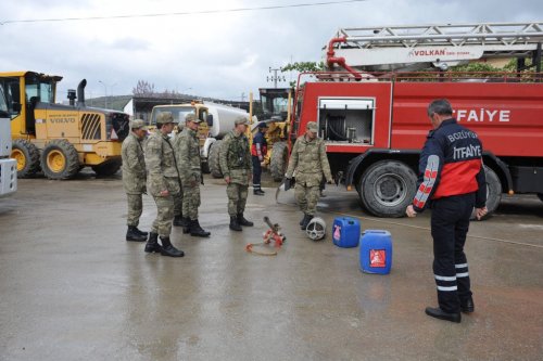 Askerlere Yangın Eğitimi