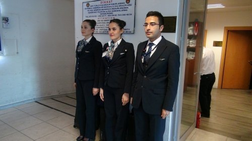 Atatürk, havalimanında saygı ile anıldı