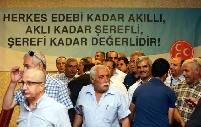 bahceli-el-opturme2.jpg
