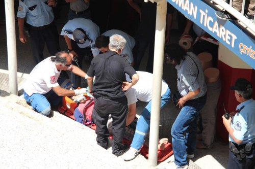 Balıkesir'de İntihar Girişimi
