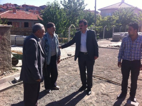 Başkan Uzunkaya Yol Çalışmalarını İnceledi