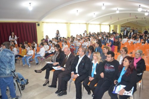 Bir Adım İçin Bin Yürek Koştu