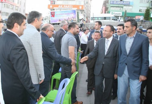Bozok Bereket Kervanı İlk İftarını Verdi