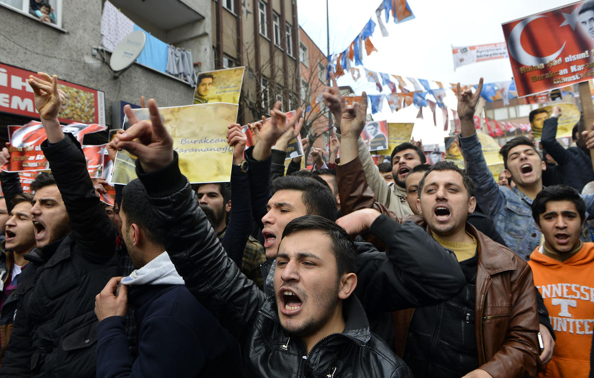 burakcan1.jpg