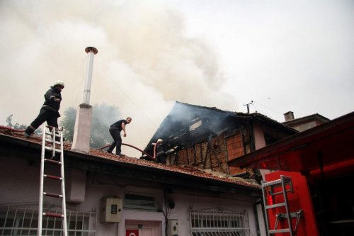 Bursa'da Korkutan Yangın
