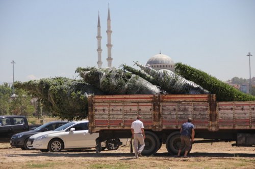 Bursa'nın Kalbine 510 Bin Metre Karelik Park...