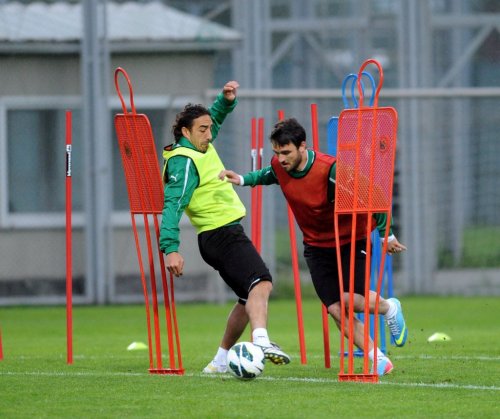 Bursaspor’da Antalya Mesaisi Sürüyor