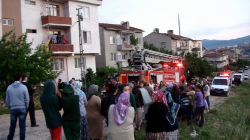 Çakmakla Oynayan Çocuklar Evi Yaktı